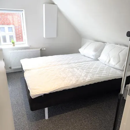 Townhouse Close To Mch And Legoland